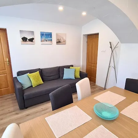 Fredry * シフィノウイシチェ