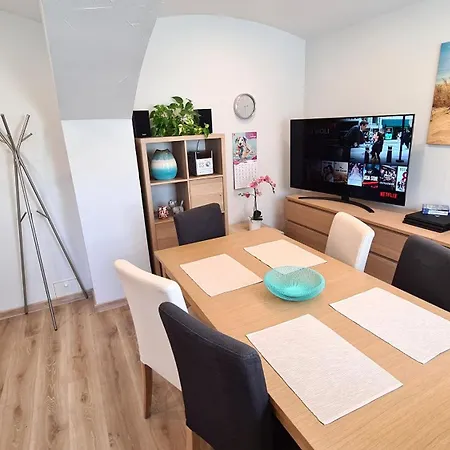 Fredry アパート *