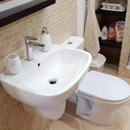 アパート Fredry シフィノウイシチェ